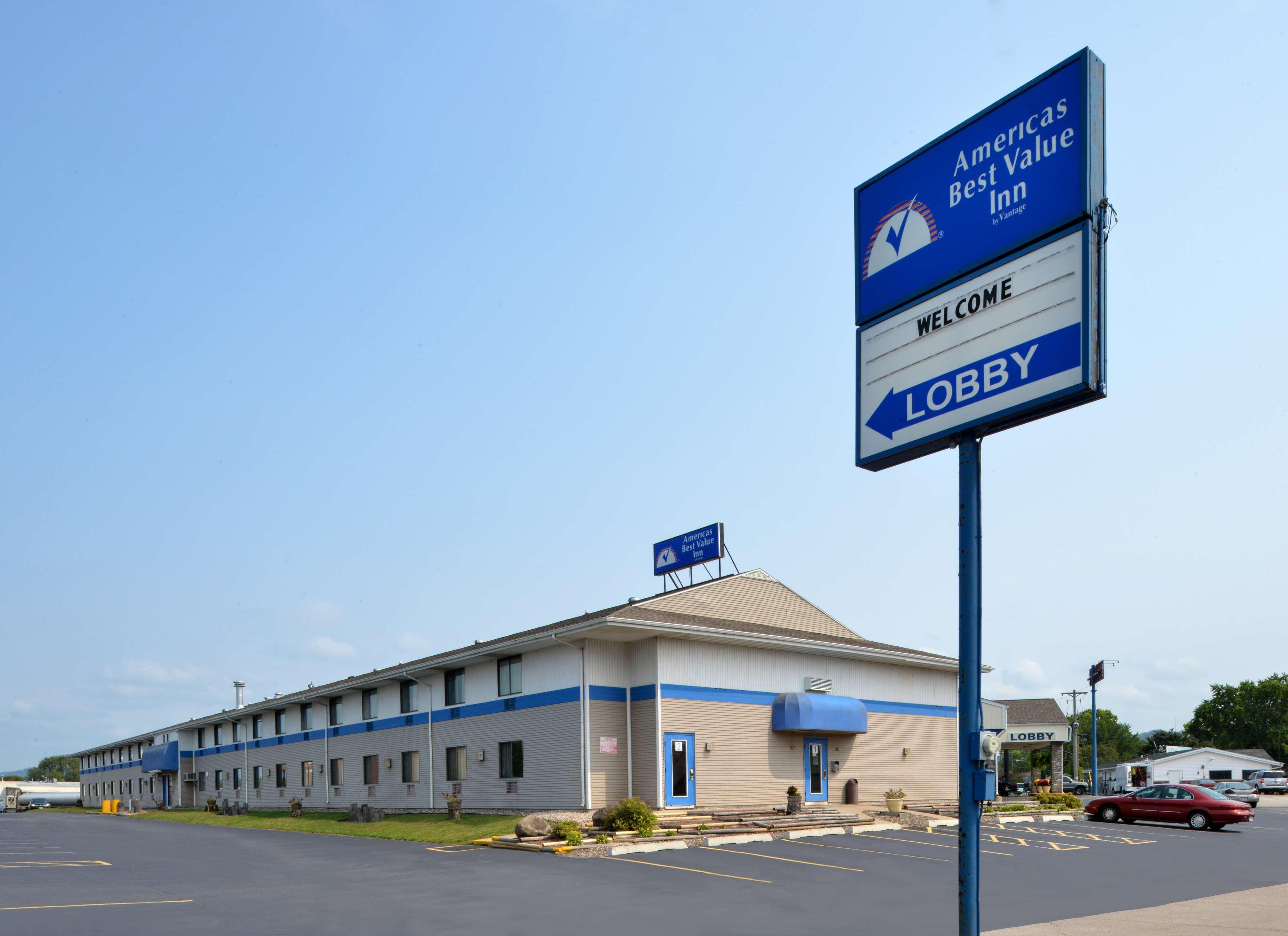 America'S Best Value Inn La Crosse Kültér fotó