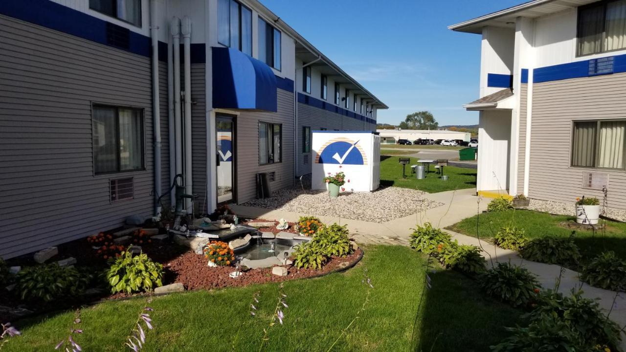 America'S Best Value Inn La Crosse Kültér fotó